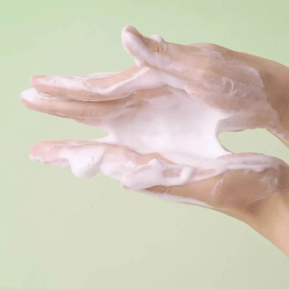 Skin1004 Madagascar Centella Tea-Trica BHA Foam - NIB